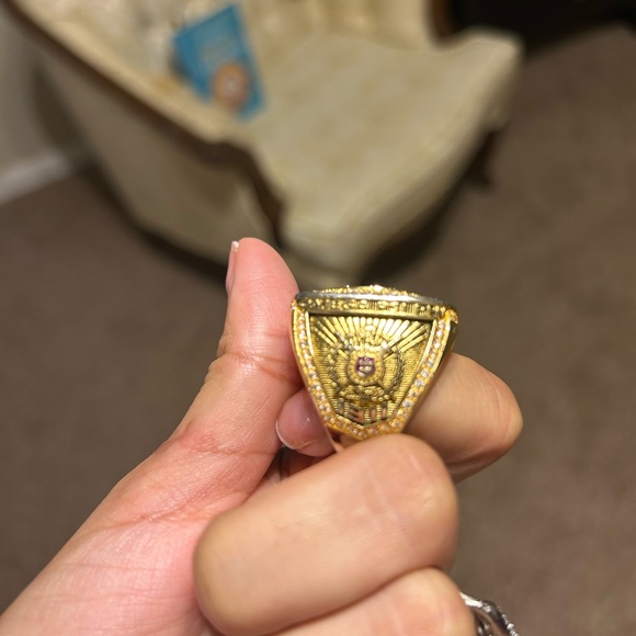 Que ring - Picture 2 of 7